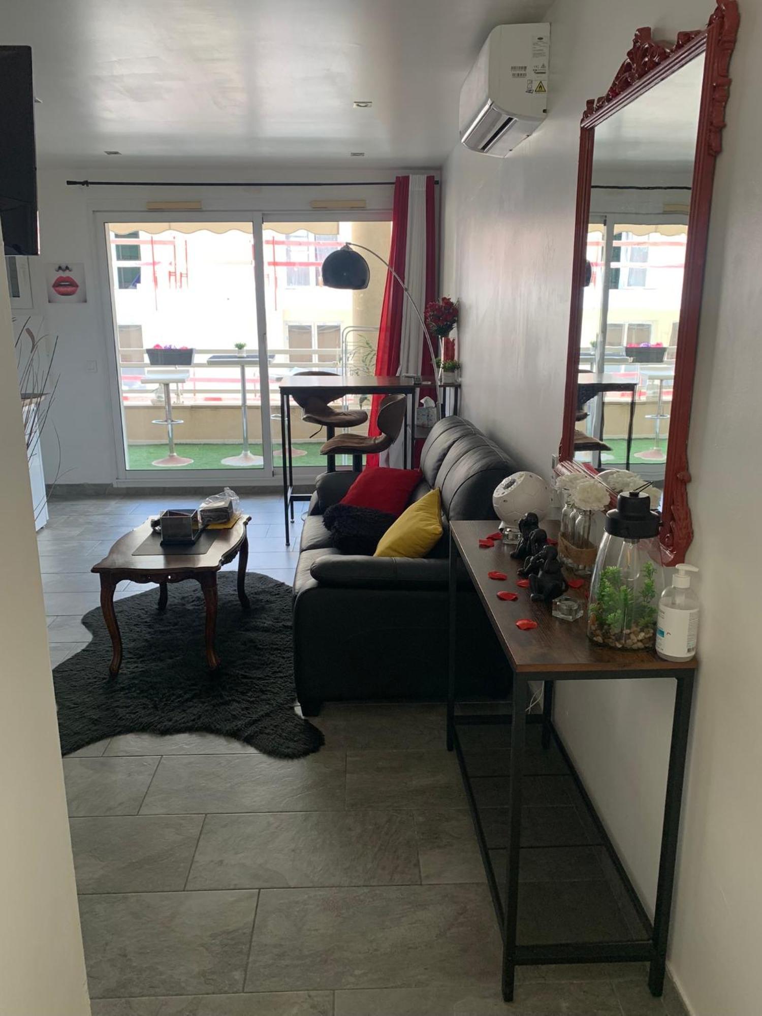 Amour Azur Appartement Pour 2 Avec Jacuzzi Et Terrasse A 2 Minutes De La Mer Vallauris Exterior photo