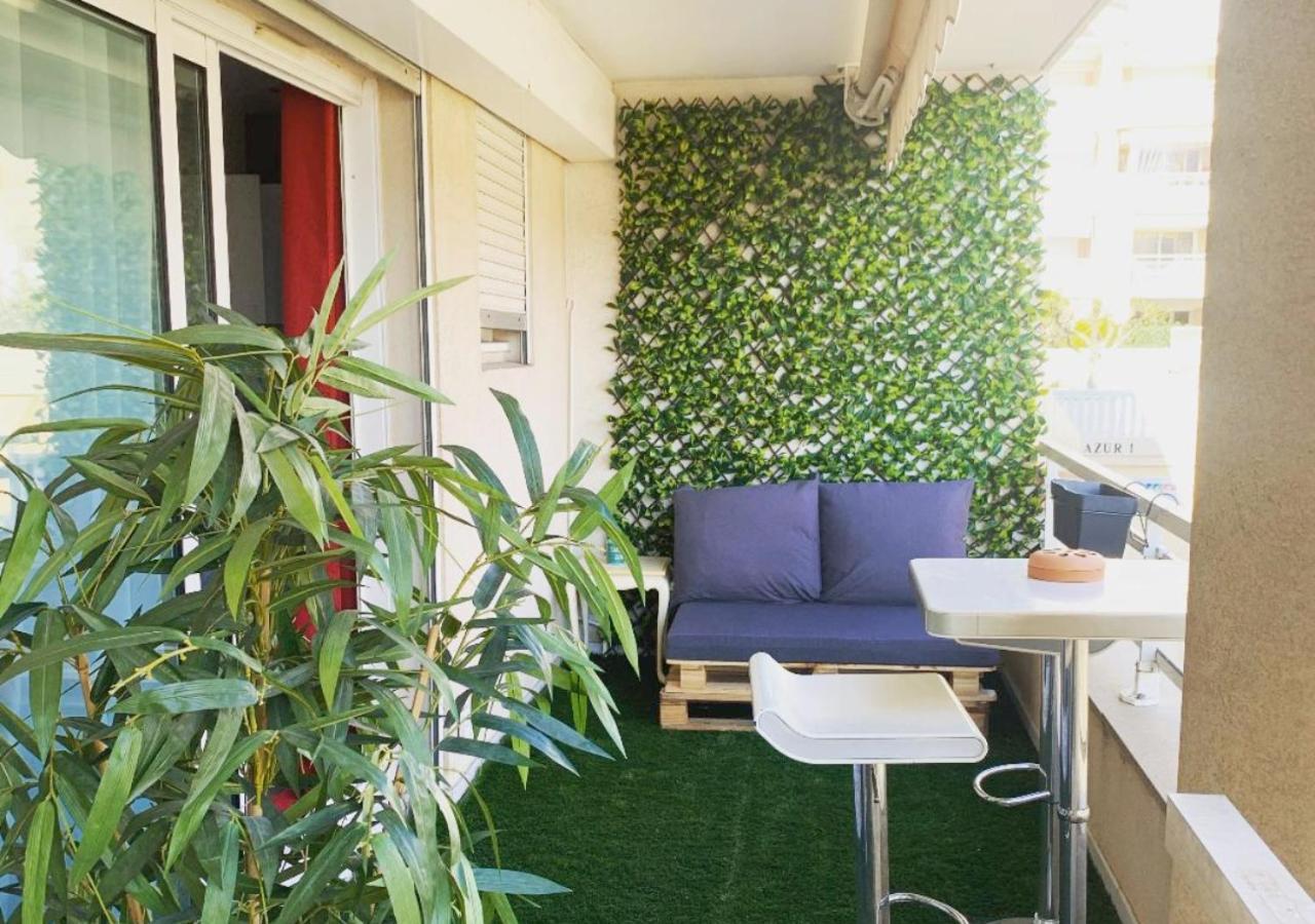 Amour Azur Appartement Pour 2 Avec Jacuzzi Et Terrasse A 2 Minutes De La Mer Vallauris Exterior photo
